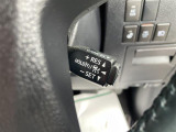 【クルーズコントロール】高速道路もラクラク走行。アクセルを離しても一定速度で走行ができ、長距離運転時の負担を軽減!加速・減速も簡単なスイッチ操作で調整できます。