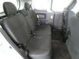 ゆとりある広々とした車内空間は、ドライブを始め買い物やレジャーなど、幅広く活躍します。一人でもみんなとでもお出かけを楽しみましょう!