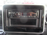 純正CDです。お気に入りの音楽やラジオ番組を聞きながら毎日の運転をお楽しみください。