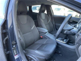 【5人乗り】ゆったりとした座り心地と、車内を広々と使える快適性に長けているので、快適な時間をお過ごしいただけます!