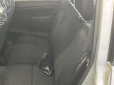 広々とした後部座席です♪