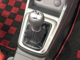 【フロア6速MT】走りの6速MT!!スポーティーな走行をお楽しみいただけます♪