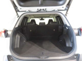 広々としたラゲージスペースを備えています。大きなものや長さのある荷物もしっかりと積み込めます。