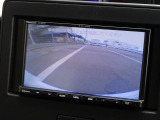 バックカメラも搭載しております。