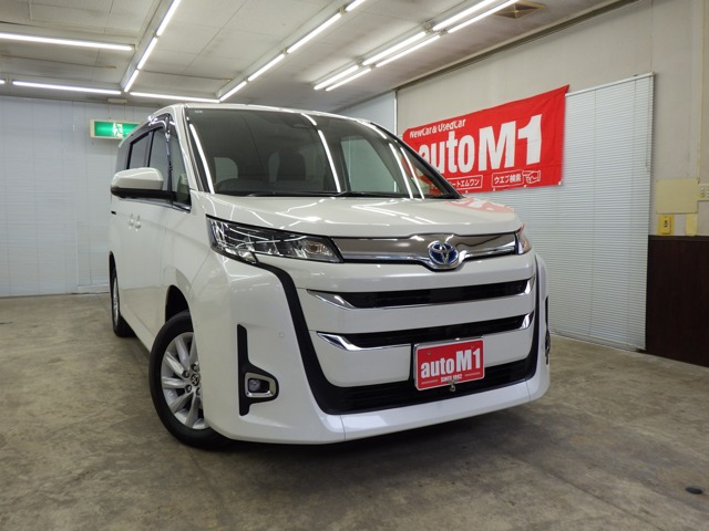 ノア  1.8 ハイブリッド Z E-Four 4WD