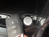 店舗にて現車の確認もいただけますので、お電話で在庫のご確認の上是非ご来店くださいませ。