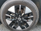 純正アルミホイールのお写真です。オシャレは足元からですね♪