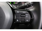Honda SENSING!衝突軽減ブレーキ〈CMBS〉●誤発進抑制機能●歩行者事故低減ステアリング●路外逸脱抑制機能でドライバーをアシスト。