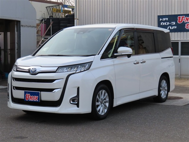 ノア  1.8 ハイブリッド Z E-Four 4WD