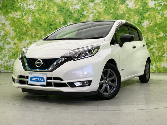 ノート1.2 e-POWER メダリスト ブラックアロー