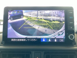 バックモニター付きで、車庫入れやバック時の後方確認をサポート。