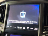 【純正ナビ】人気の純正ナビを装備しております。ナビの使いやすさはもちろん、オーディオ機能も充実!キャンプや旅行はもちろん、通勤や買い物など普段のドライブも楽しくなるはず♪