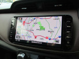 日産純正カーナビゲーション・大画面表示で地図も見やすく、初めての道もこれがあれば安心ですね。