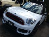 ミニクロスオーバー ジョン・クーパー・ワークス 4WD 