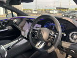 中古車だけではなく、新車も多岐にわたり、正規輸入車販売を行っております。全国選りすぐりの仕入ネットワークの中からあなたにピッタリのお車を探します!【お問い合わせ電話番号072-461-1411】