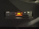 【ETC】高速道路の料金所をストレスなく通過!話題のスポットやサービスエリアに多い「スマートIC」利用時は必須のアイテムです。当店でセットアップを実施、ご納車当日からすぐにご利用いただけます!