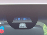 【シティブレーキアクティブシステム】低速走行中に前方の車両等を認識し、衝突しそうな時は警報とブレーキで衝突回避と被害軽減をアシスト。より安全にドライブをお楽しみいただけます。