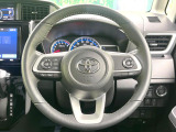 ステアリングも使用感が少なく、きれいな状態となっております♪
