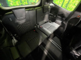 3列目シートはもちろん状態良好☆大人でもゆったりと座って頂けますので、大人数でのお出かけもラクラクです♪ご家族で、気の知れた仲間で、ドライブに行くのが楽しみですね♪
