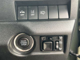 運転席右側には各種スイッチ類