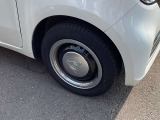 ☆お車についた傷やヘコミ、事故の修理もハヤシにお任せください。自社鈑金工場で修理ができますの安心です☆