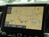 ディスプレイオーディオを装備。スマホとクルマをつなぐことで、これまでのナビに加えて、いろんなサービスが楽しめます。