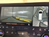 【フロントカメラ・サイドカメラ】運転席に座った状態で死角になりやすい左側やクルマの前の様子まで確認でき安全ですね♪