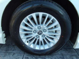 225/65-17トヨタ純正アルミホイール付き。