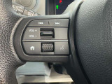 オーディオコントロールスイッチ付き!ハンドルを握ったままチャンネルや音量の調整が可能です。見た目以上に運転していると便利な機能なんですよ。