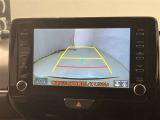 【バックカメラ】あると便利なバックカメラ装備!駐車時に後方がリアルタイム映像で確認できます。立体駐車場や夜間の車庫入れ時に大活躍!運転スキルに関わらず、今や必須となった装備ですね♪