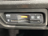 いまや快適なカーライフに欠かせないETCが付いています。