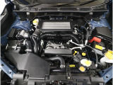 ■スバルと言えば水平対向エンジン。車体の低い位置に搭載されているので、万一の衝突時には、エンジンルームの下へ潜り込み、室内の乗員の被害軽減に貢献致します。