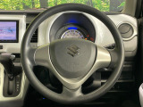 ステアリングも使用感が少なく、きれいな状態となっております♪
