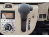 CVT(無段変速機)を採用しています!走行シーンにマッチした変速比で快適ドライブが出来ます♪
