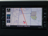 【ナビ】メモリーナビ(MJ120D-W)付きです。目的地を設定すれば初めての場所でも簡単に行くことができます。もちろん音楽だって聴けちゃいます♪