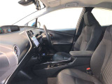 清潔で広々した座席です!是非、現車を見て体感してみてください。