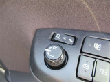 駐車時や狭い道でのすれ違い時に気を使うミラー。電動格納式ドアミラーはそんな時に便利です。