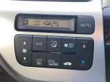 オートエアコンがついてますので、簡単ワンプッシュで快適に過ごせます