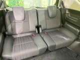 3列目シートはもちろん状態良好☆大人でもゆったりと座って頂けますので、大人数でのお出かけもラクラクです♪ご家族で、気の知れた仲間で、ドライブに行くのが楽しみですね♪