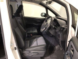【運転席・助手席】です!実際お座りいただくのが分かりやすいと思いますので、ぜひお気軽にご来店ください♪状態もいいですよ☆