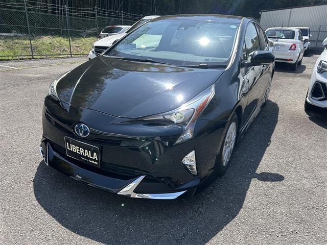 プリウス 1.8 S セーフティ プラス 修復歴無し