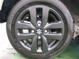 アルミホイールで車全体のオシャレ感もUP☆