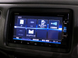 CD、DVD、Bluetooth、AM、FM、AUX、スマートフォン接続ができます。
