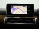トヨタ純正7インチナビ装備!地図描写は文字も道もクリアで見やすく、滑らかに表示します。これさえあればもう道に迷わないですみますね♪フルセグで地上波デジタル放送TVもバッチリ綺麗に見れちゃいます♪