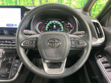 【純正革巻きステアリング】上質な革を使用することで、手にしっかり馴染みとても運転しやすいハンドルです♪