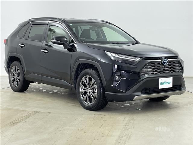 RAV4  ハイブリッドG 4WD 本革シート