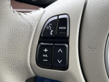 [ステアリングオーディオスイッチ]ハンドルから手を離さずに、オーディオの操作ができます♪