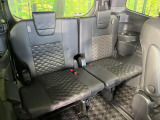 3列目シートはもちろん状態良好☆大人でもゆったりと座って頂けますので、大人数でのお出かけもラクラクです♪ご家族で、気の知れた仲間で、ドライブに行くのが楽しみですね♪