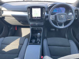 XC40 ウルトラ B4 AWD 4WD 
