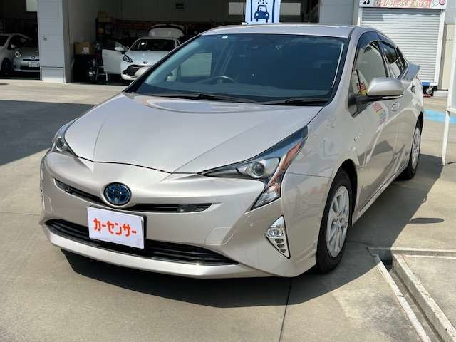 プリウス 1.8 S セーフティ プラス 